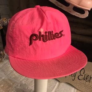 ⚾️ Hot Pink 80s VTG Philadelphia Phillies Hat  ⚾️